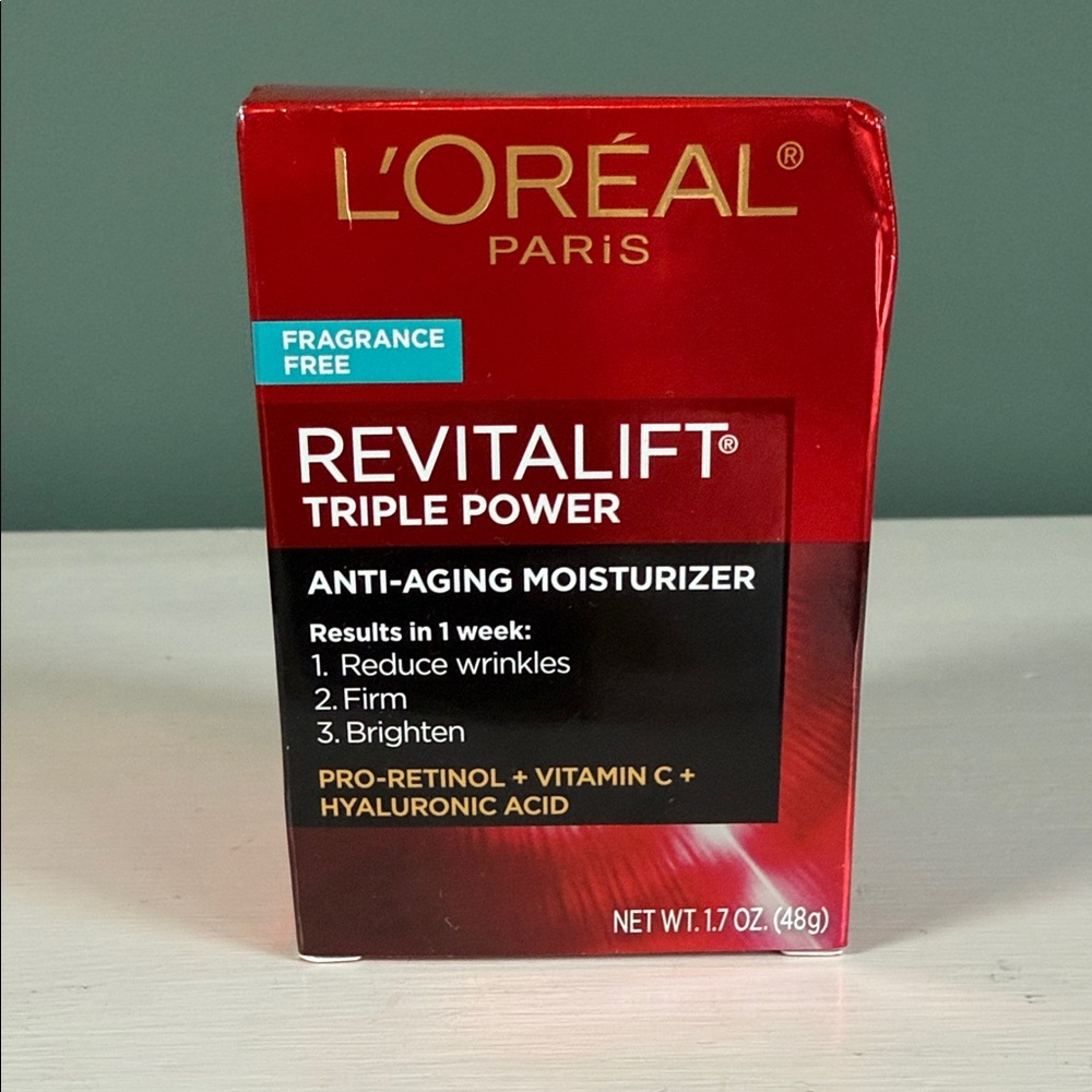 L’Oréal Revitalift Triple Power Anti-Aging Moisturizer